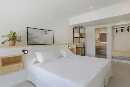 HM Ayron Park – Adults Only - 2