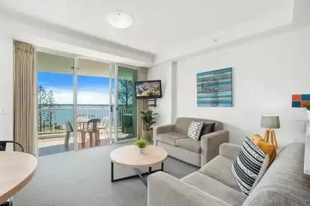 Crystal Bay on the Broadwater - 265