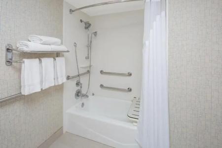 Holiday Inn Express San Diego Airport - Old Town by IHG - 62