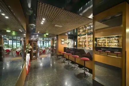 Unahotels Century Milano - 18