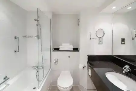 Crowne Plaza Glasgow by IHG - 80