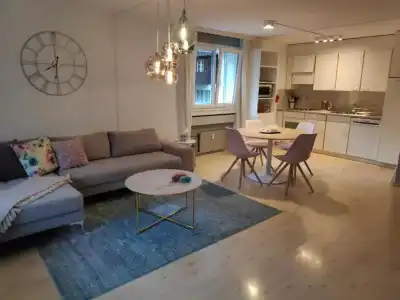 Central - 111