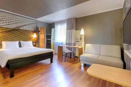 Ibis Berlin Mitte - 24