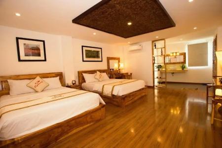 Rex and Apartment - 84