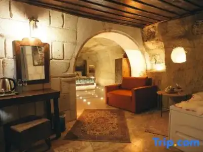 Tale Cave Inn - 144