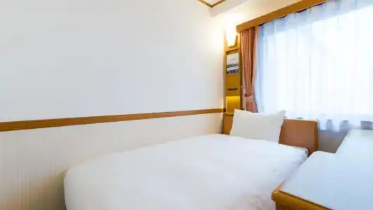 Toyoko Inn Shin-Yokohama Ekimae Shinkan - 36