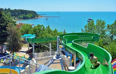 Sol Nessebar Palace Resort & Aquapark - All Inclusive - 25