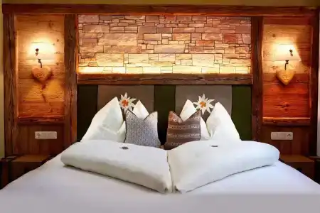 Romantikhotel - 38