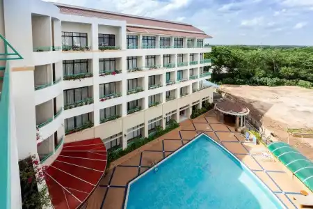 Surin Majestic - 17