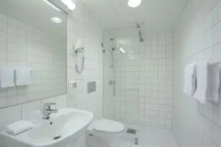 Gaustad - 6