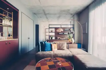 South Congress - 70