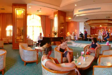 Le Soleil Bella Vista Resort - 18