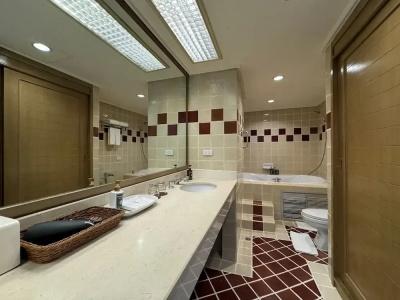 Le Siam Silom Bangkok by Pcl - 191