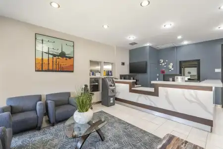 Best Western Airport Plaza – LAX Airport LA Stadium - 1