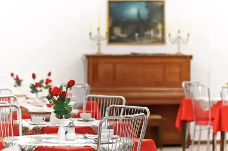 Viktoria Schönbrunn - 10