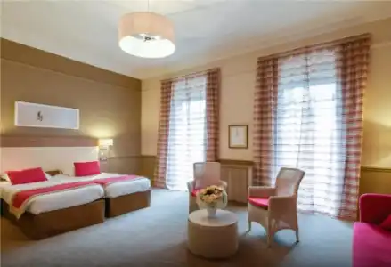 Hôtel Vacances Bleues Royal Westminster - 98