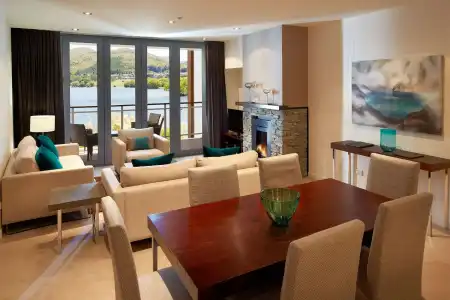 DoubleTree by Hilton Queenstown - 6