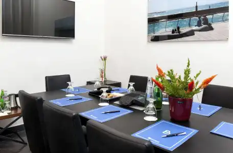 Play Seaport Suite Tlv - 15