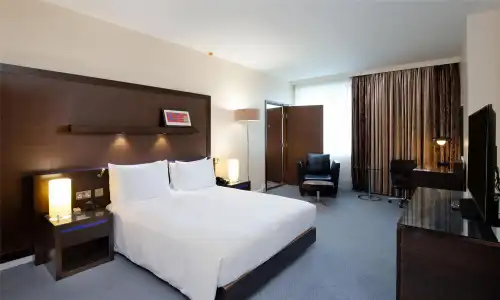 Hilton London Canary Wharf - 36