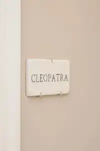 The Roman Empire Guesthouse - 103