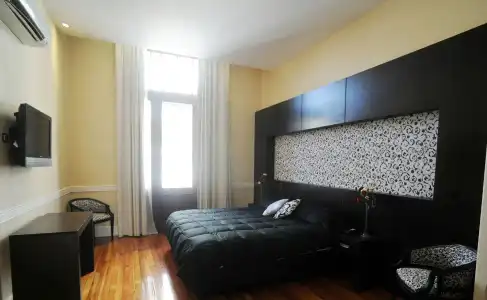 Up Tribeca - 3