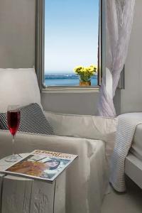 Mythical Blue Luxury Suites - 22