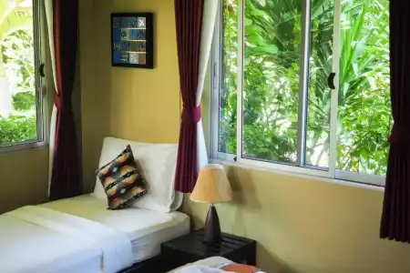Lanta Castaway Beach Resort - 123