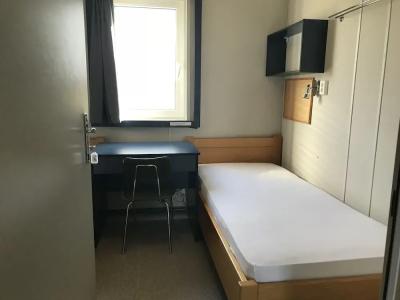 River Guesthouse - 1