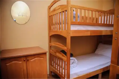 Golden Globus Hostel - 4