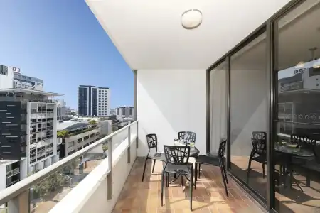 The Astor Apartments - 57