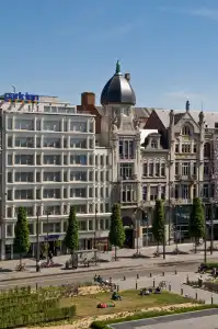 Park Inn by Radisson Antwerp City Centre - 1