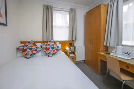 Queensway Sure Collection By Best Western - 38