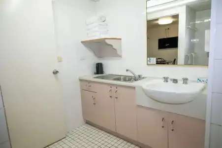 Best Western Cattle City Motor Inn - 69