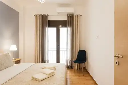 Nicholas Point Apartments and Rooms - 114