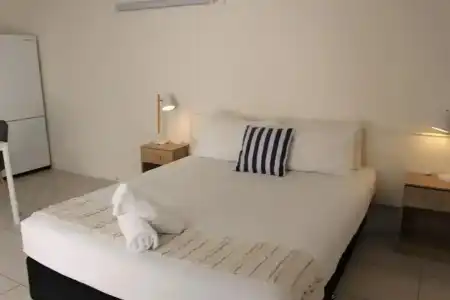 Camden Motor Inn - 88