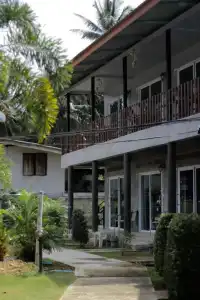 Smile Resort Koh Mook - 0