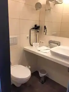 NOVINA Sleep Inn Herzogenaurach - 11