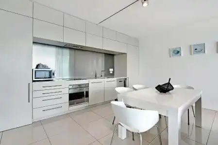 ULTIQA Air On Broadbeach - 53