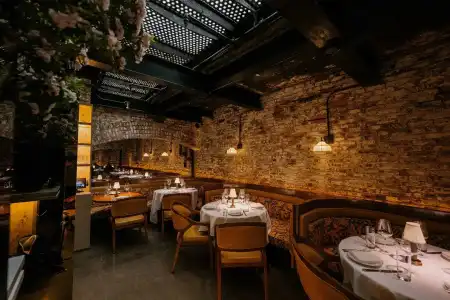 The Mercer - 18