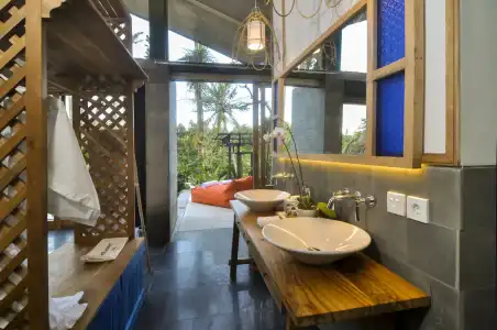 Amora Ubud Boutique Villas - 7