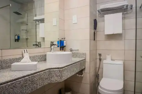 VOGO Grand - Formerly Best Western Plus Academic City - 8