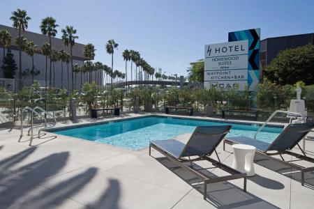 H Los Angeles, Curio Collection by Hilton - 12