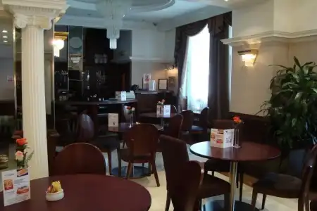 Royal Eagle - 12