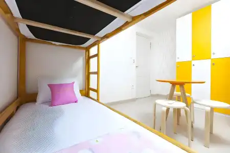 Wow Hills Guest House - 16