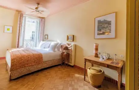 Hôtel Amista Marseille (ancien Hôtel Saint-Louis Vieux Port) - 83