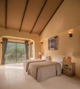Town Square Suites by Toscana Valley - 30