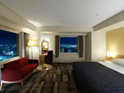 Emisia Sapporo - 76
