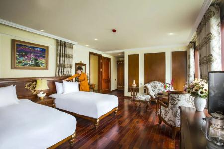Emperor Cruises Legacy Halong - 4