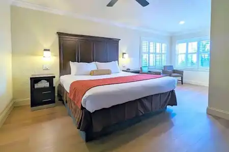 Clarion Collection Wilkie's Inn Pacific Grove - Monterey - 43