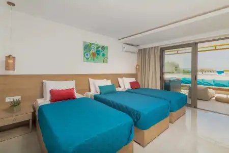 Aphrodite Studios & Apartments - 14